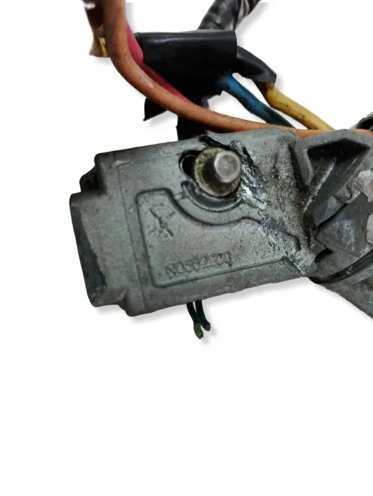 Mando Peugeot 107 OEM N0502200 - Usado image 3