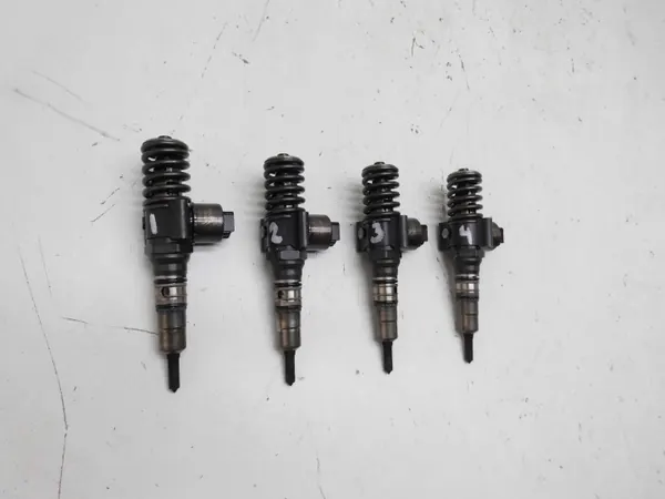 OEM 03G130073B spolarpump för VW/Audi 2.0TDI image 2