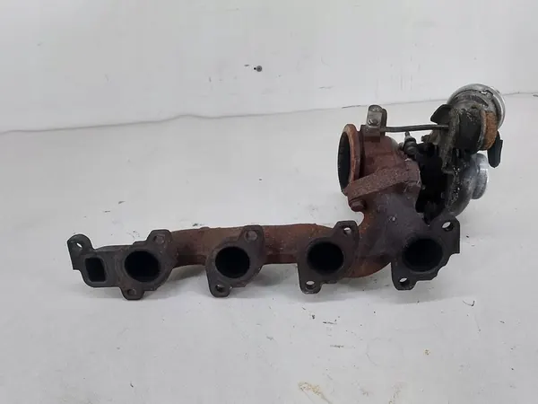 Turbina con Colector Mercedes-Benz Sprinter W903 2.2 CDI A6110961499 image 2
