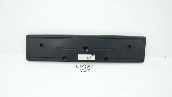 Barra fijación matrícula BMW X6 G06 2019 OEM 8069950 image 2