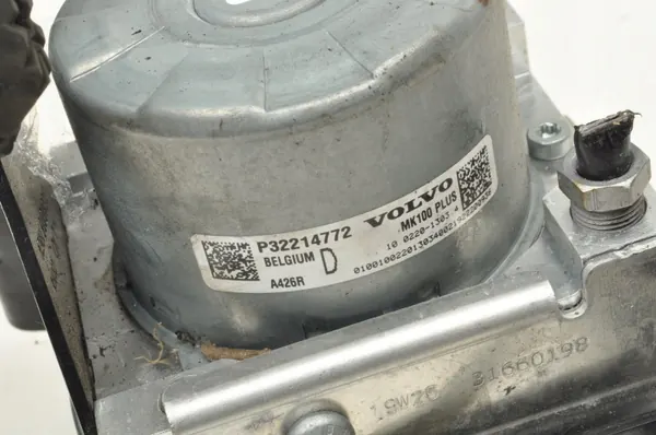 Pompe ABS OEM 32214772 pour Volvo V60 II S60 III image 4