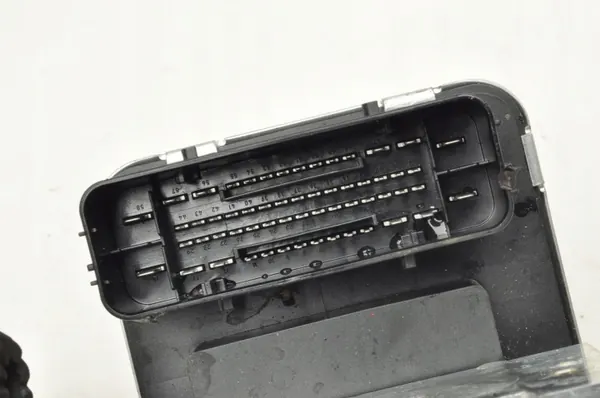 Pompe ABS OEM 32214772 pour Volvo V60 II S60 III image 5