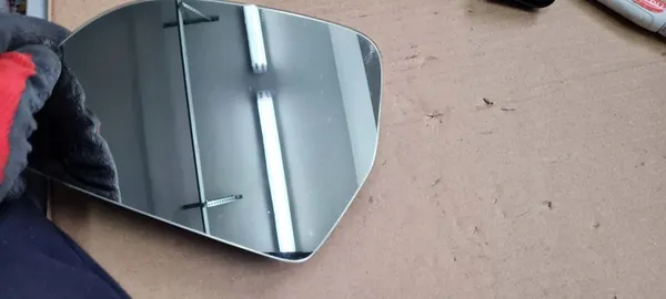 Vasen Peililasi Audi A3 A4 A6 A8 Q3 RS6 RSQ3 4F0857535AE image 5