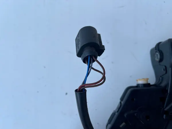 Linker Schiebetürschloss Volkswagen Caddy III image 7