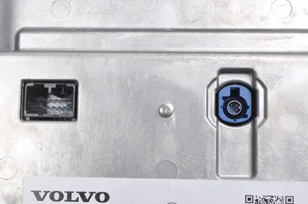 Volvo Näyttö OEM 32350422 - Käytetty image 6