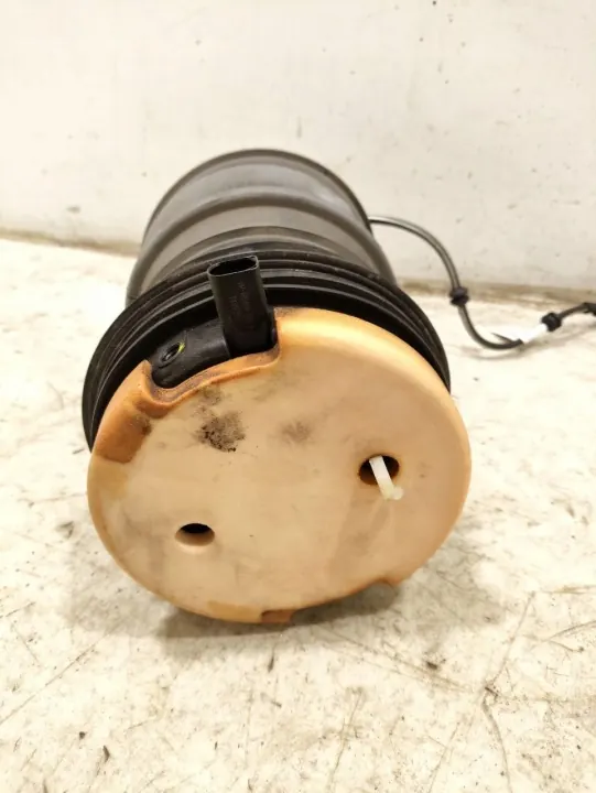 Airbag Porsche Taycan OEM 9J1.616.025.B Usado image 6