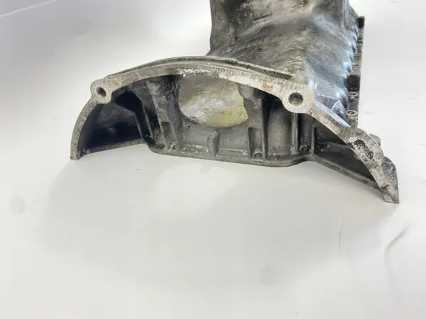 Gebruikte oliepan OEM 1020142302 voor Mercedes W124/W201 image 4