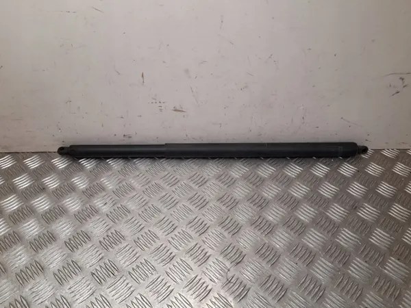 Kaasujousi OEM A1179800564 Mercedes-Benz CLA:lle image 2