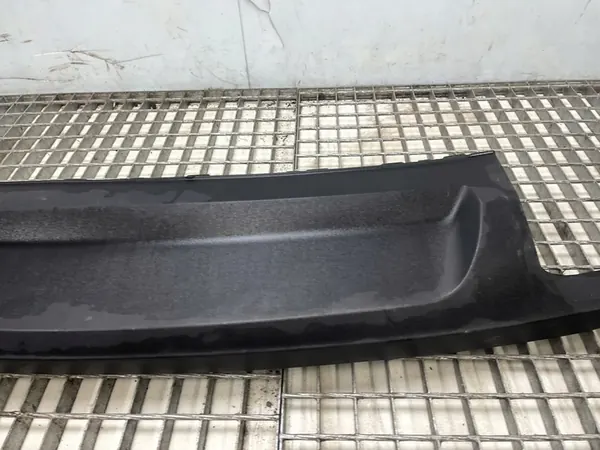 AUDI A3 8V5 Bakre Stötfångar Trim 8V5807521B OEM image 4