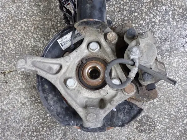 OEM 39039563 Vasen ohjausnivel Opel Astra V:lle image 5