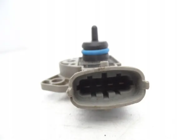 Fuel Pressure Sensor Volvo S40 2.5 8699449 image 2
