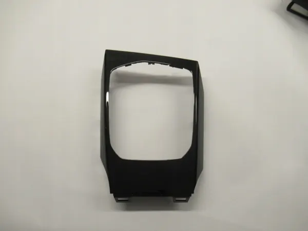 Moldura Consola Central BMW OEM 5A0EF79 - Usado image 2