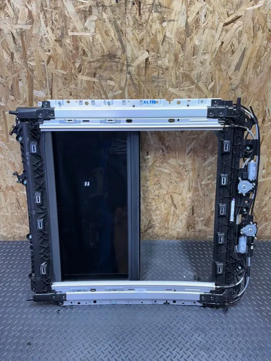 Techo Panorámico BMW X2 F39 OEM 8073450 - Negro image 4