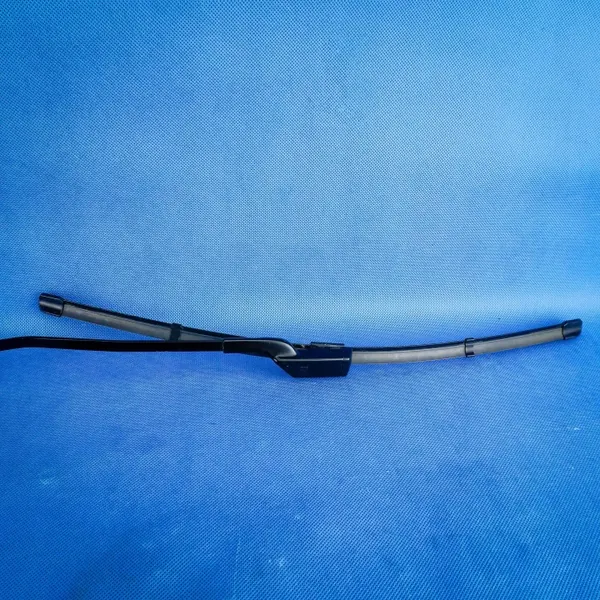 Oikea pyyhinvarsi BMW X5 G05 OEM 5A59A99 image 6