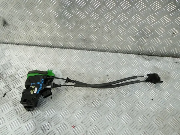 KIA SORENTO III Främre Vänster Dörrlås 81310-C5010 image 2