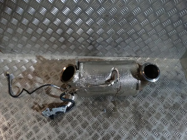 Mercedes-Benz roetfilter OEM A6541402800 - Gebruikt image 3