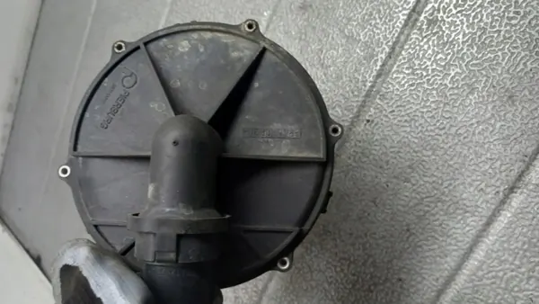 Bomba de aire OEM 01 para VW Golf IV 2.0B 99R Kombi image 3