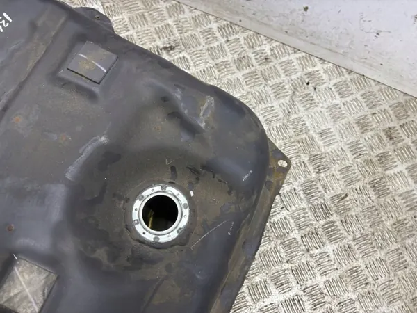 Réservoir à carburant OEM 7K08D1408 Mazda CX-5 II image 5