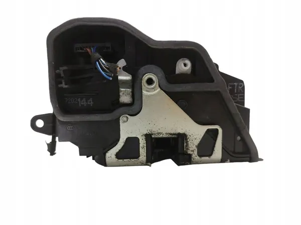 BMW 5 E60 E61 2007 Höger Framdörrslås image 5