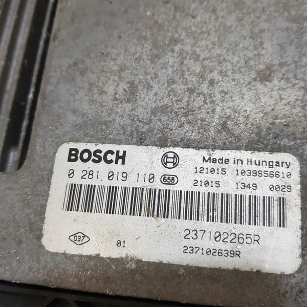 Computadora Motor OEM 0281019110 para Renault Master 3 image 3