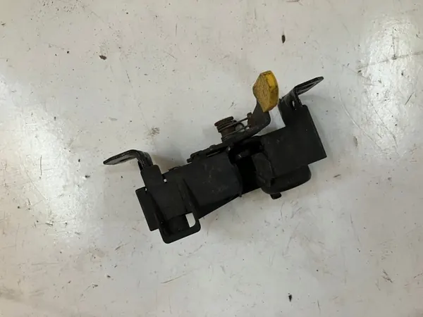 Motorhuvelåssensor Mercedes A-klass W176 OEM A2468700558 image 2