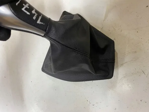 Gear Shift Knob BMW 1 F20 F21 image 2