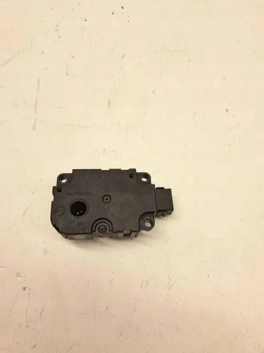 Motor de compuerta Mercedes-Benz OEM FM208001 - Usado image 2