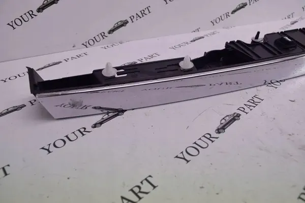 Éclairage d'immatriculation BMW 7 7200035 image 4