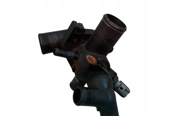 Carcasa de termostato FORD TRANSIT 2.2L diesel 2016 image 2