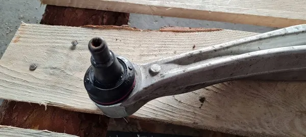 SQ8 RSQ8 Q8 Braccio Destro WAHACZ 4M0407696D image 2