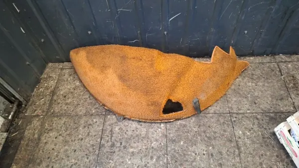 Mercedes W123 bagageutrymmesmatta OEM tapicerka bagaznika image 2
