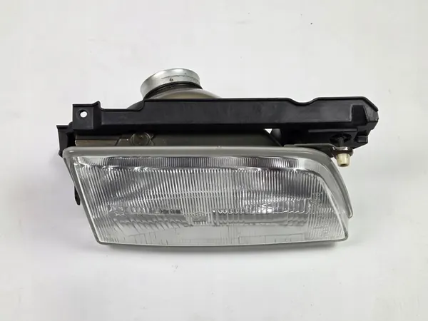 Farol dianteiro direito Opel Kadett E 84-91 OEM 90181005 image 2