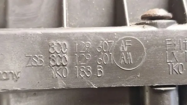 VW Luftfiltergehäuse OEM 3C0129607AF Gebraucht image 5