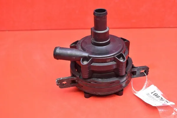 Vattenpump 13597901 Opel Ampera-E 204 HK 17-20 image 3