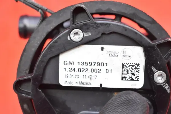 Vattenpump 13597901 Opel Ampera-E 204 HK 17-20 image 7