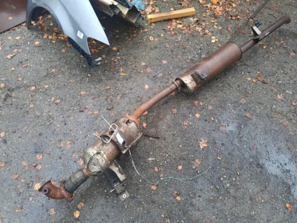 Catalyseur OEM Wrakowisko-26400- pour Renault Master image 2