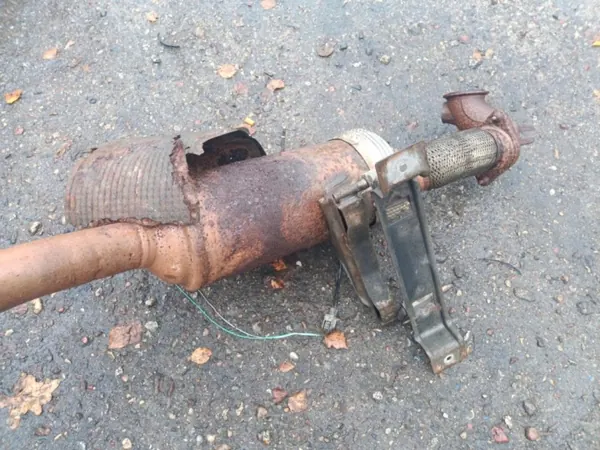 Catalyseur OEM Wrakowisko-26400- pour Renault Master image 5