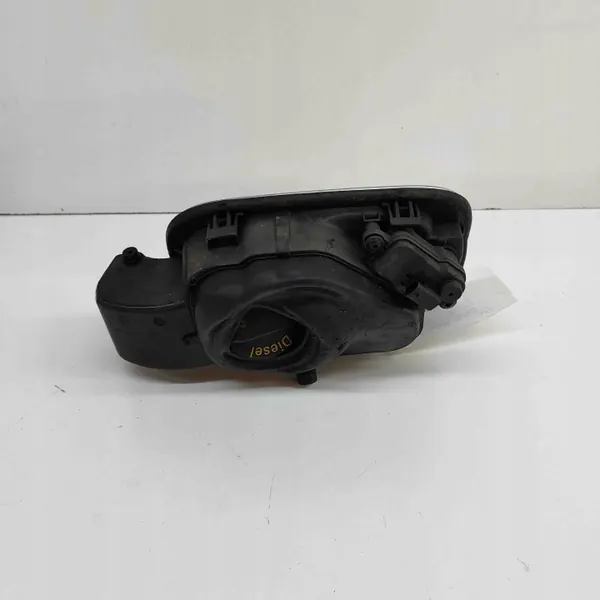 Polttoainesäiliön kansi OEM 3V5809702B Skoda Superb III image 4
