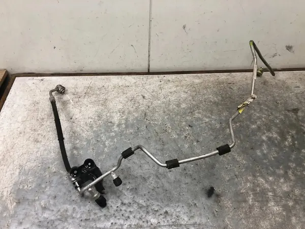 Ilmastointiletku VW Passat B7 image 4