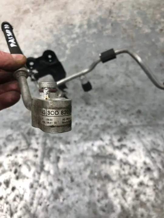 Ilmastointiletku VW Passat B7 image 5