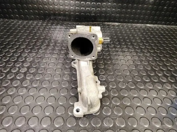 Collecteur d'admission CITROËN C4 AIRCROSS 1.8L Diesel 2013 500213 image 2