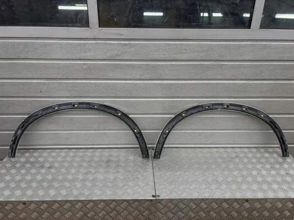 Volvo XC90 II Para-Lamas OEM 707-46 Traseiro image 4