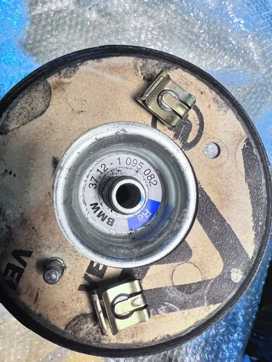 Muelle de aire BMW E39 OEM 1095082 Derecho Sport image 4