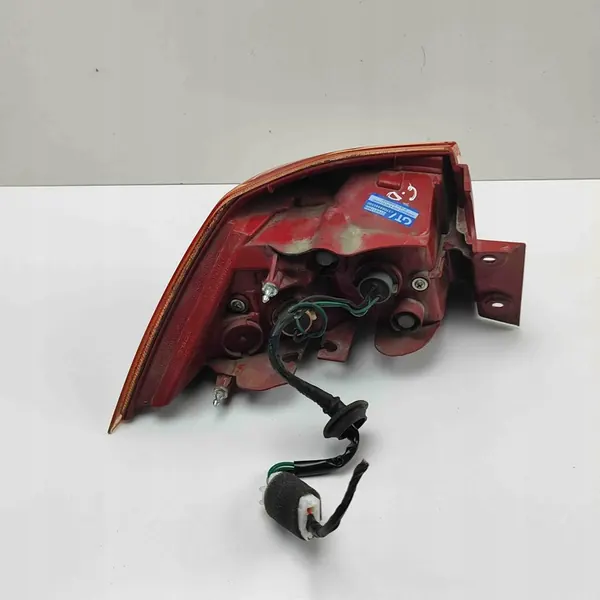 Lámpara Trasera Derecha Mitsubishi Lancer VIII 8330A556 image 4