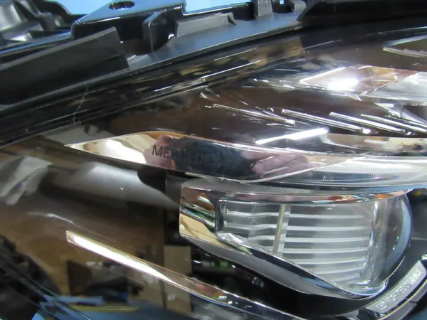 Rechter Mercedes W213 Performance Voor-Facelift Licht image 5