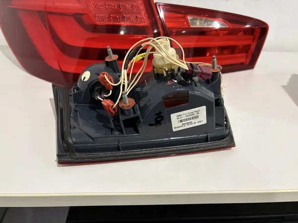 BMW 5 F11 Touring Conjunto de Lámparas Traseras Izquierda Derecha image 6