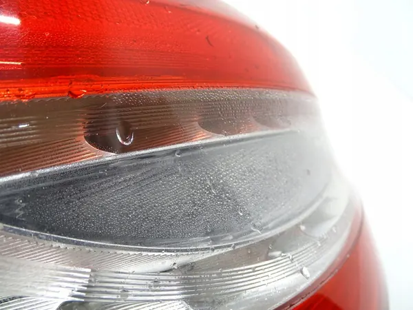 Linker Achterlicht Mercedes CLS 250 Sedan A2189060158 image 3