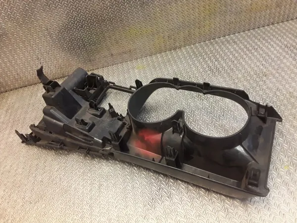 Bastidor izquierdo Lexus CT 200H OEM 5880476080 - Usado image 5