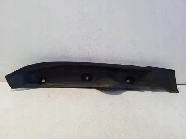 Guardabarros Volvo XC60 OEM 31425388 - Usado image 2
