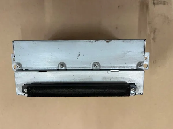 CD-byttare OEM 31337571AA för Volvo V60 2010-2014 image 3